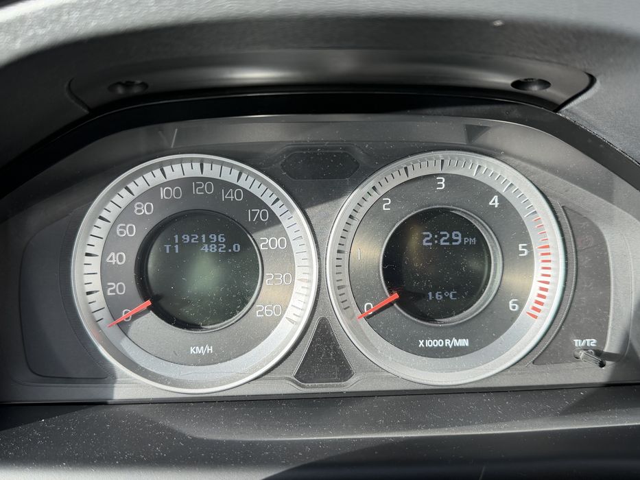 Volvo XC 70 — fotografia 8
