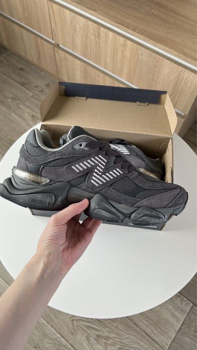 Чоловічі Жіночі кросівки нюбеланс cipi New balance 9060 grey