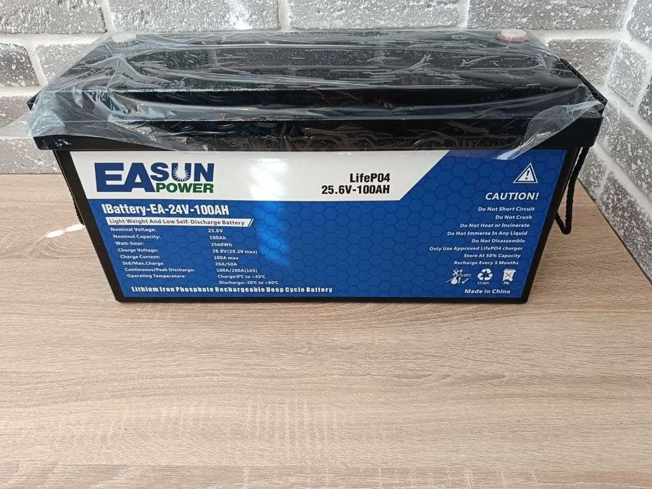 LiFePO4 акумулятор EASUN iBattery EA-24V 100Ah 2,56kWh