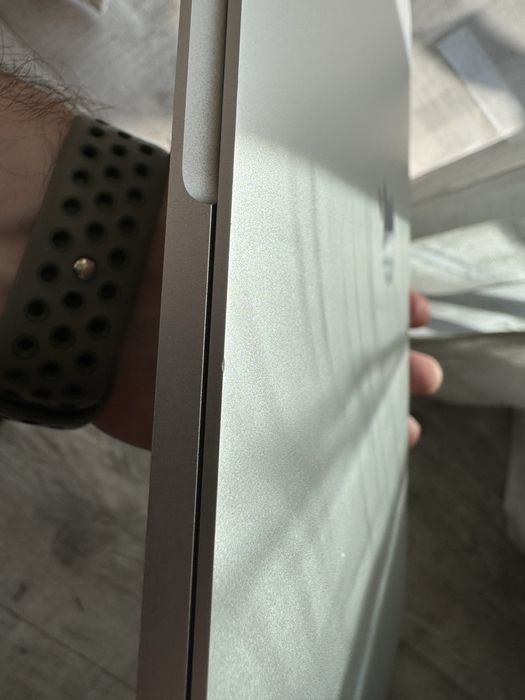 MacBook Pro 13” A1708 - 16GB/i5/512GB/Ventura