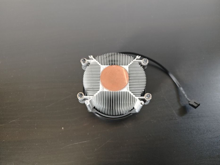 Stock Cooler AMD446818377374771204