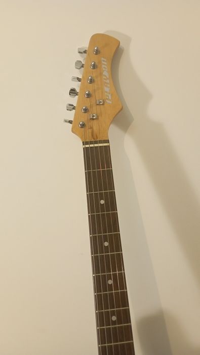 Guitarra Elétrica Play On