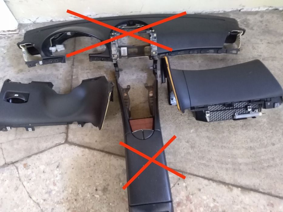 Обшивка,ремни,потолок мерседесw 211