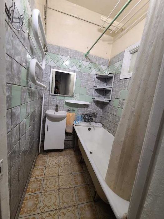 Центр, р-н Березового Скверу, вул. Короленка, пл.63,4 за $57000