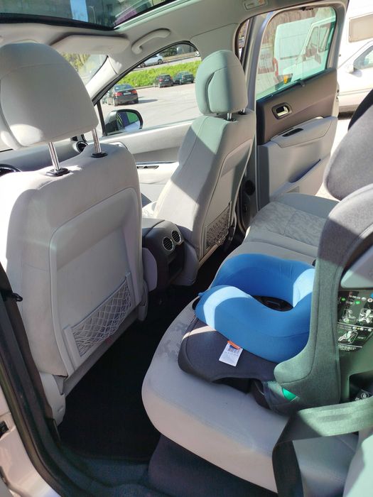 Peugeot 3008 1.6  Gasóleo/ Teto Panorâmico / Ano 2012