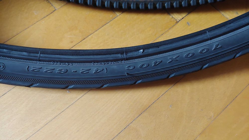 Покрышка Duro Cordoba 28 х 1,6 700 x 40C вело Хорошее состояние