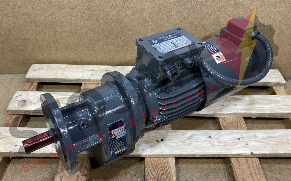 motoreduktor / przekładnia 0,55kW 203/21obr. 3fazowy HAMULEC OBCE CHŁODZENIE