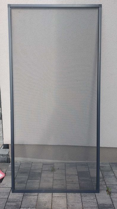 Moskitiera nowa antracyt szerokość 87
dlugosc 179