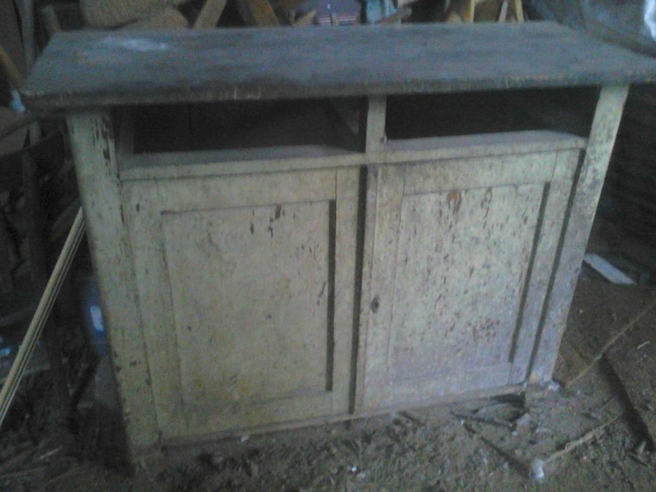 sprzedam biblioteczke PRL meble