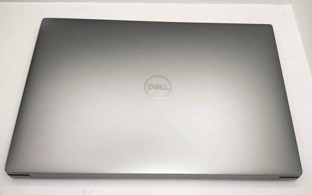 Dell Precision 5550 Графічна станція