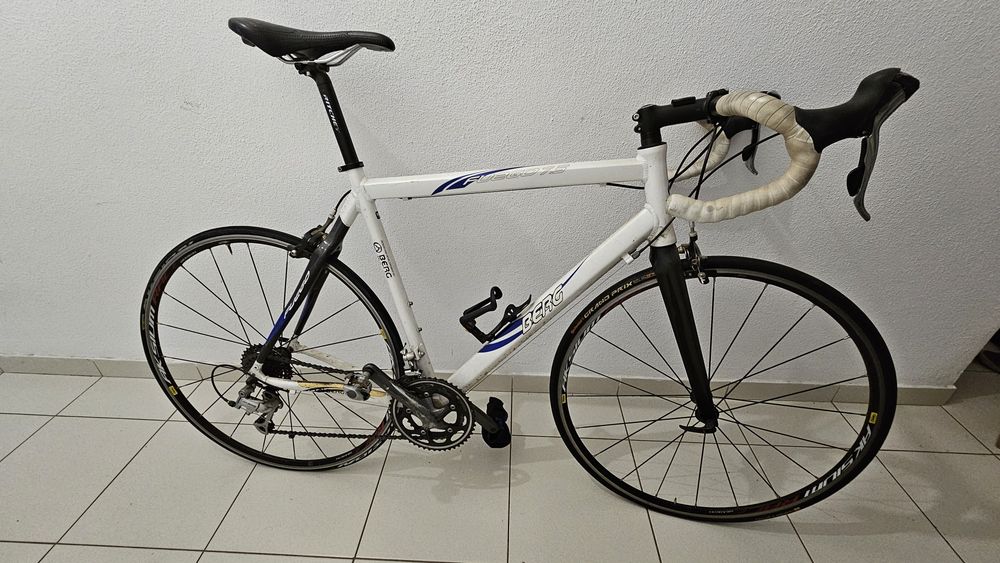 Bicicleta de Estrada Berg Fuego 7.5 - Shimano 105