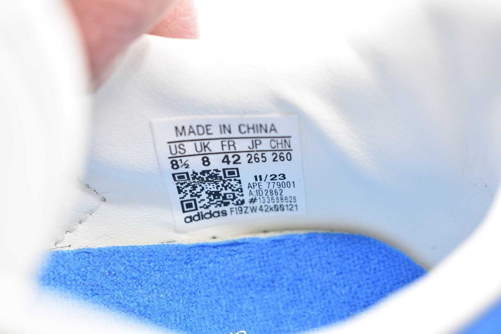 adidas 42 / jak nowe