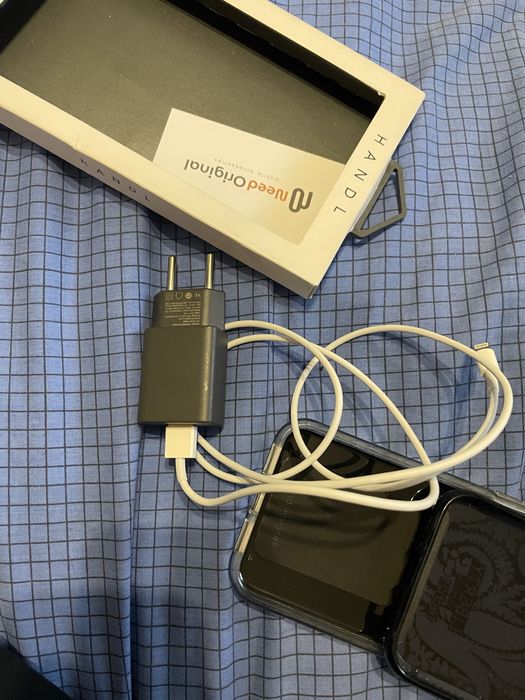 Iphone XR в идеальном состоянии