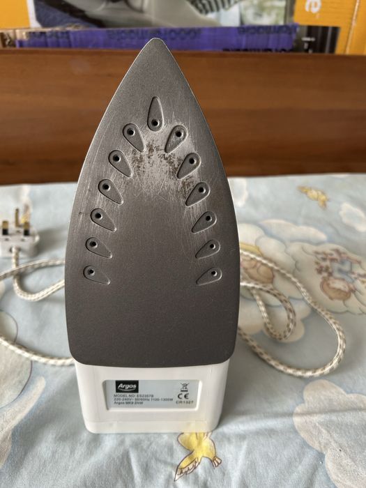 Чудова праска Argos,з Англії