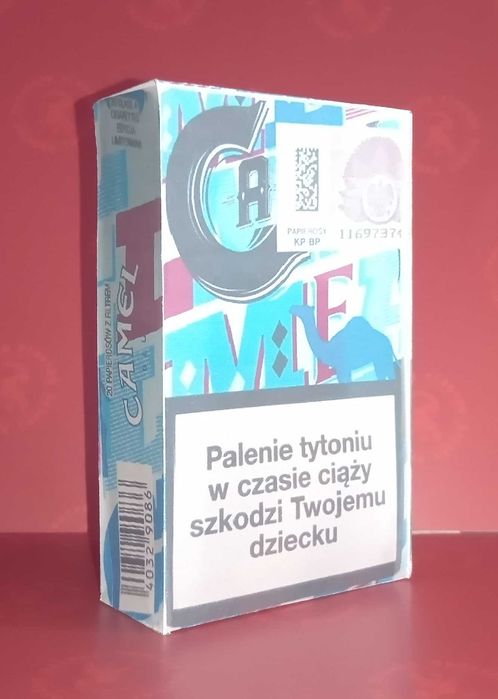 084 - Atrapa pap. PRL Camel Blue (Camele) Skala 1:1