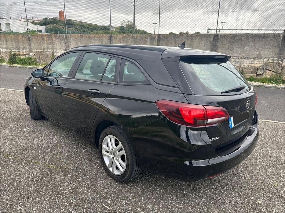 Astra Sports Tourer 1.6 Cdti 110cv