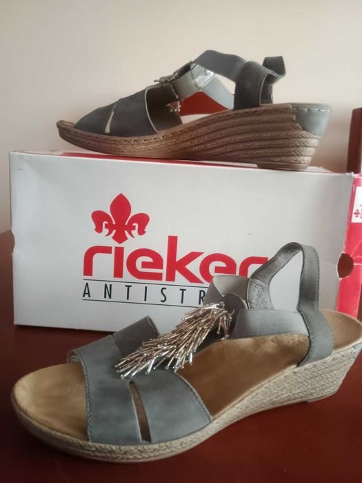 Sandały damskie Rieker rozmiar 41 szare 26,5 cm
