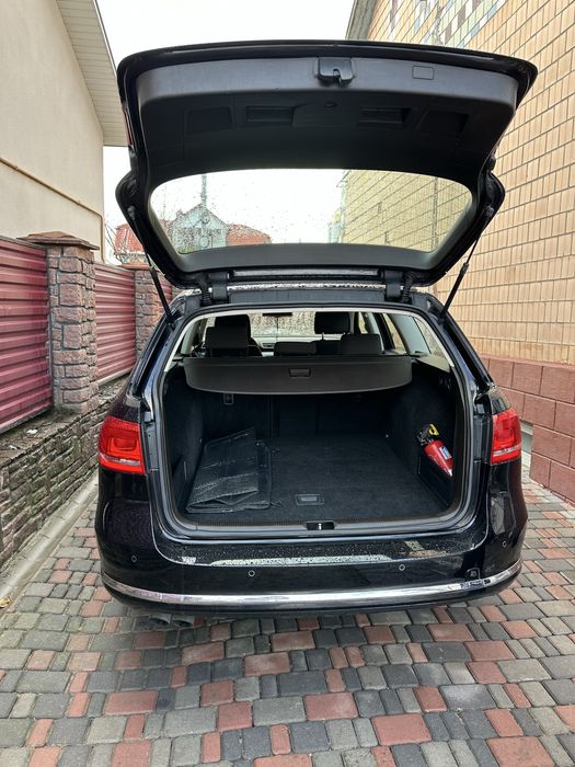 Продається Пасат б7 дизель 2.0 механіка