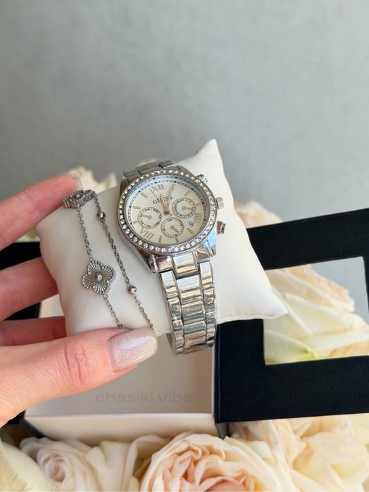 Жіночий годинник Guess