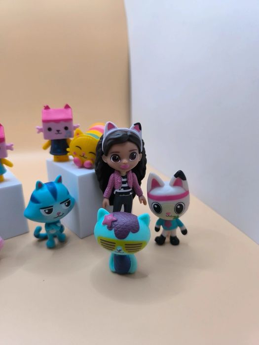 Figurki koci domek Gabi