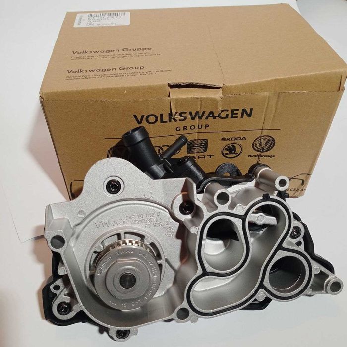 Водяна помпа VW 04E  121 600 BD Оригінал
