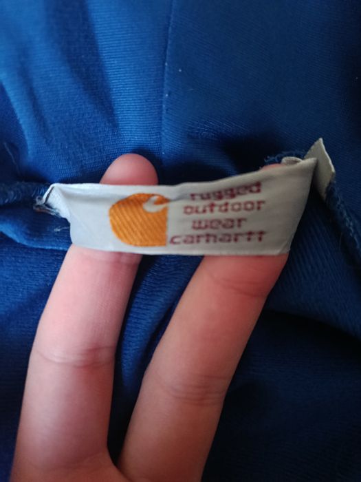 Продам зіпку carhartt