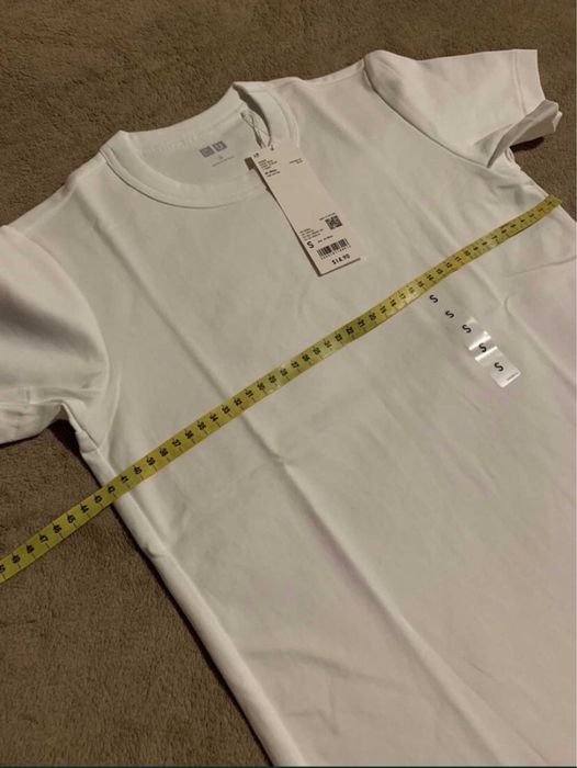 Футболка Uniqlo базова жіноча оригінал