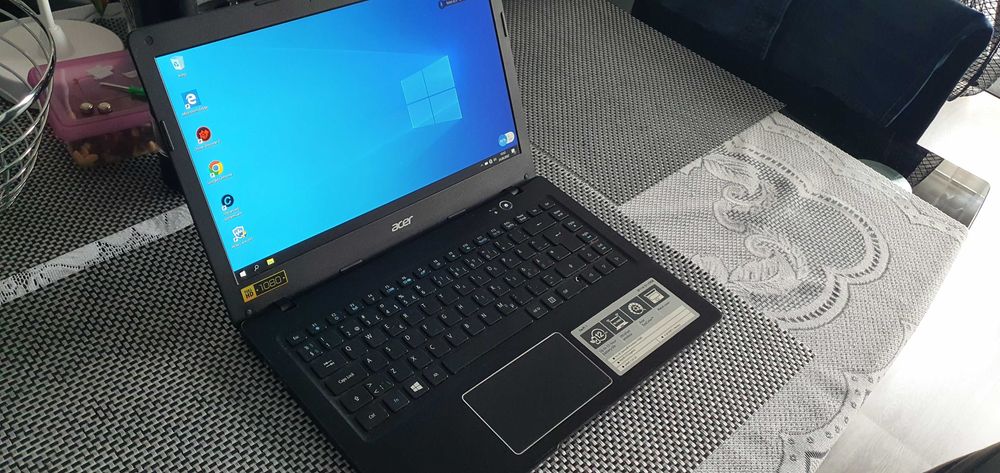 Acer Swift 1 14" / FHD / 128 GB / Bateria 8 Godz / W10 / OKAZJA !!!