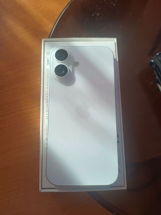 iPhone 16 128gb 88% baterii