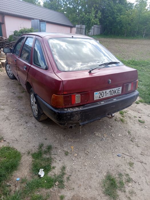 Продам форда на ходу