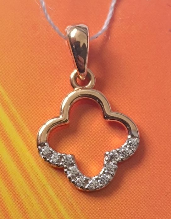 Кулон жёлтое золото.