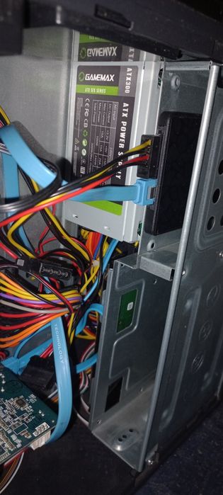 Компьютер на AMD x4 750, 8gb ddr3, hd 6570 1gb