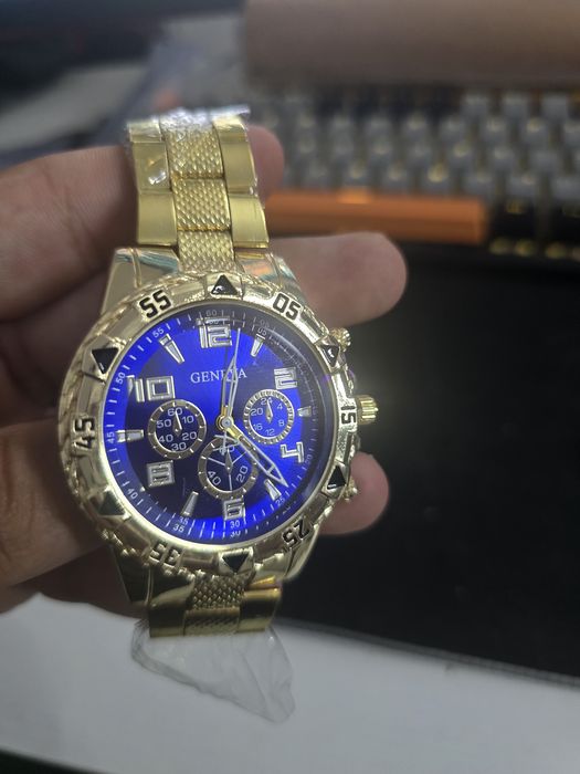 Relógio unissexo Geneva dourado e azul