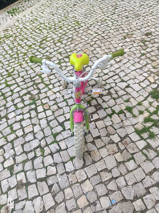 Bicicleta criança com rodinhas
