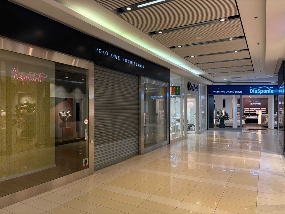 Powierzchnia  lokal 180 m2 handlowo usługowy meble Kraków -wynajmę