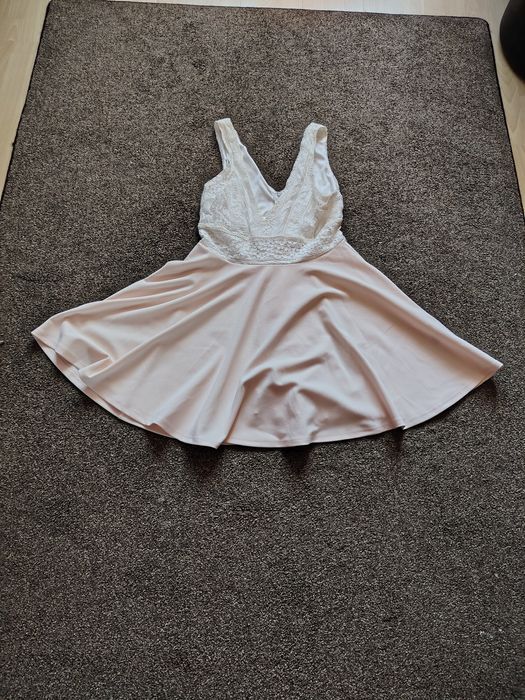 Elegancka Sukienka Damska