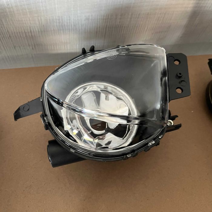 Противотуманки/туманки БМВ BMW E34E36E38E39E46E60E65E70E71E83E84E90F01