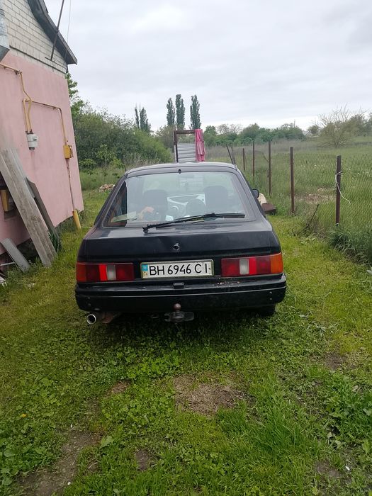 Продам Ford sierra 2.8v6