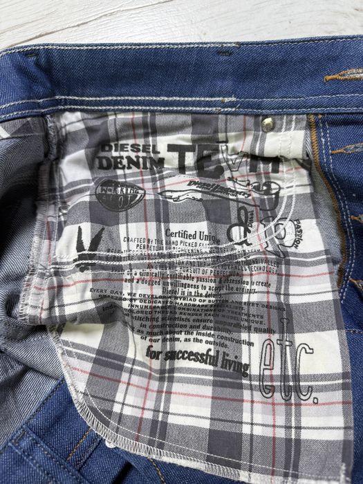 Jeansy Diesel r.30 (EU40)  prosty fason styl klasyczny casual