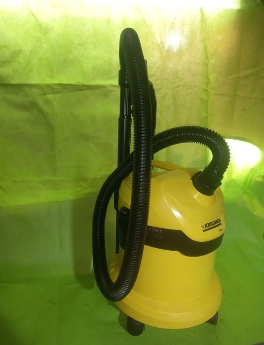 Aspirador karcher wd2