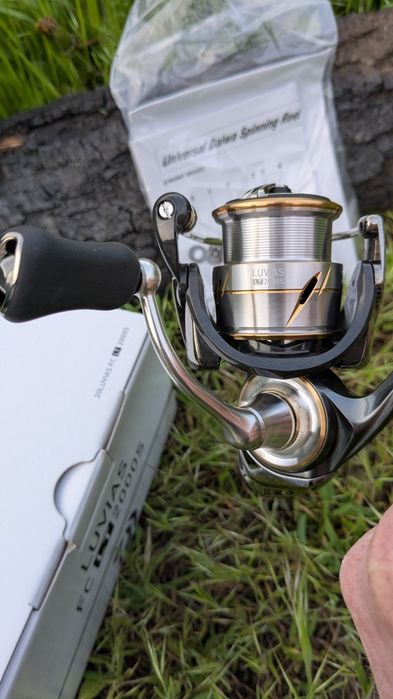 Котушка DAIWA Luvias 2000s