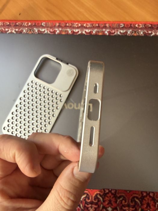 Чохли 15 PRO + скло