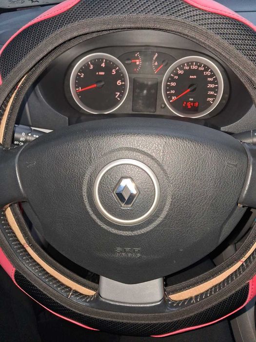 Автомобіль RENAULT Thalia