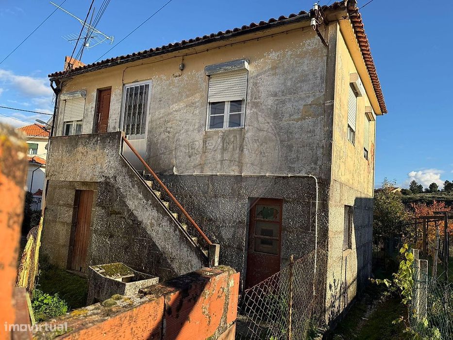 Moradia T2 para venda