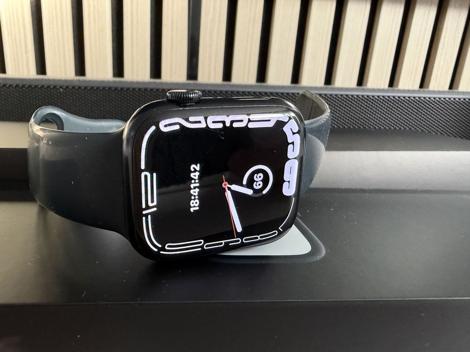 Apple watch series 7