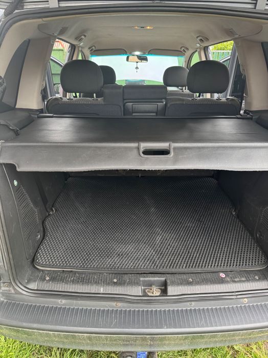 Автомобіль opel zafira A