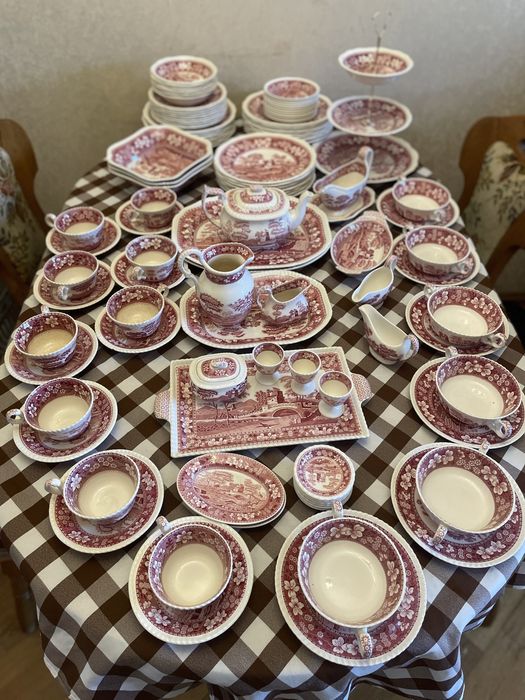 Spode pink tower  сервиз 103 шт.