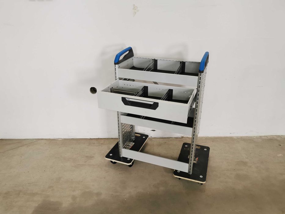 Zabudowa serwisowa warsztatowa regał samochodowy serwisowy SORTIMO