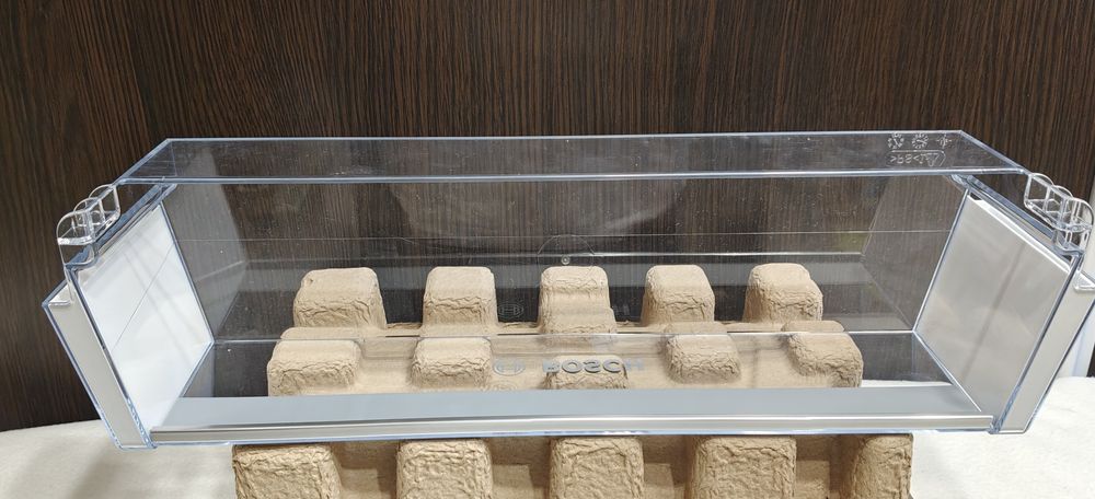 Półka / balkonik na drzwi lodówki BOSCH