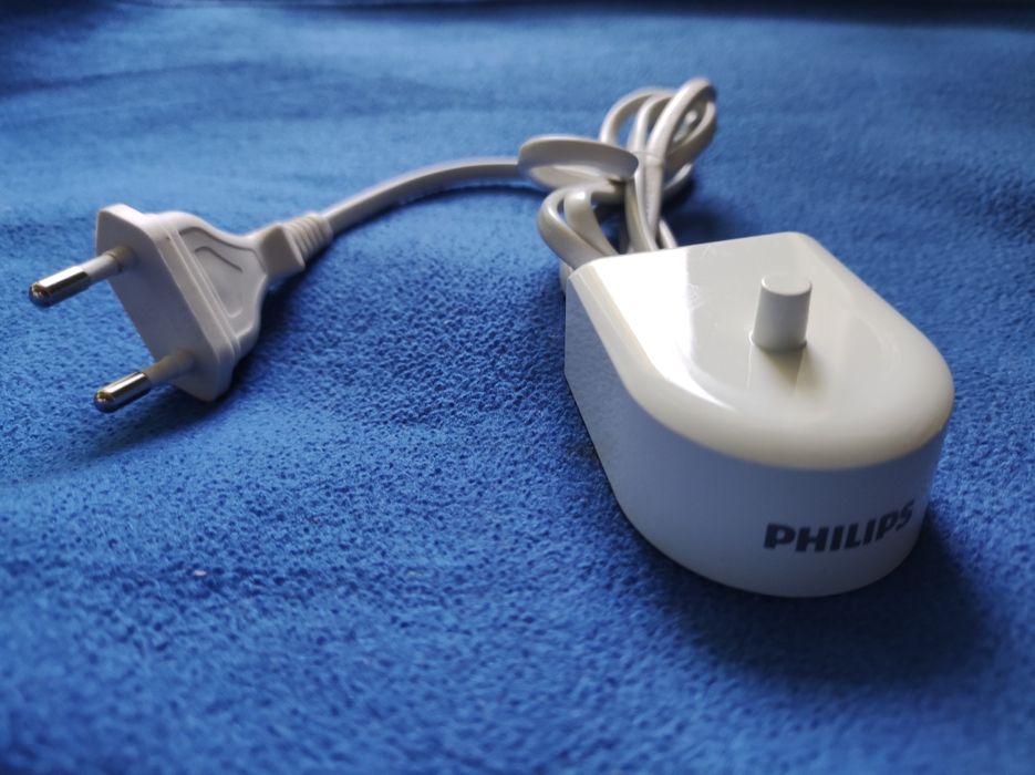 Ładowarka do szczoteczki sonicznej Philips HX6100